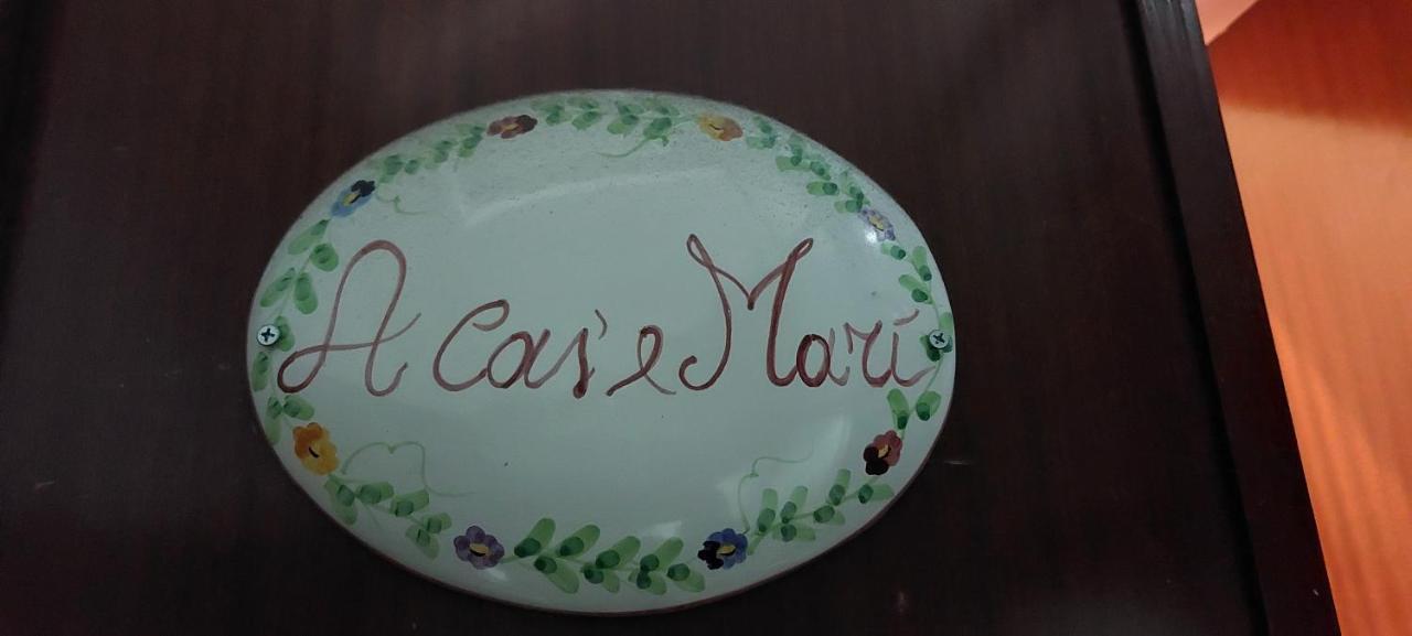 Appartamento A Cas' E Mari Naples Luaran gambar