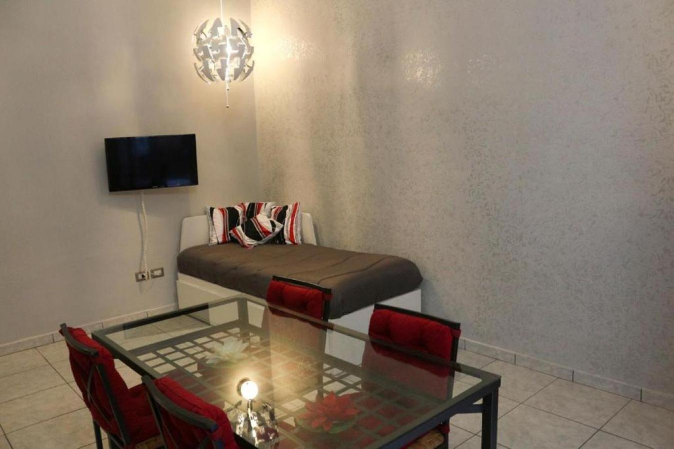 Appartamento A Cas' E Mari Naples Luaran gambar