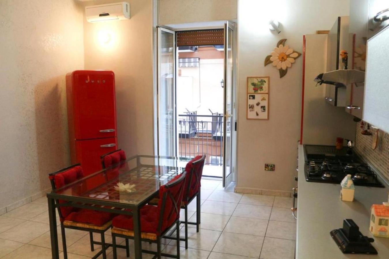 Appartamento A Cas' E Mari Naples Luaran gambar
